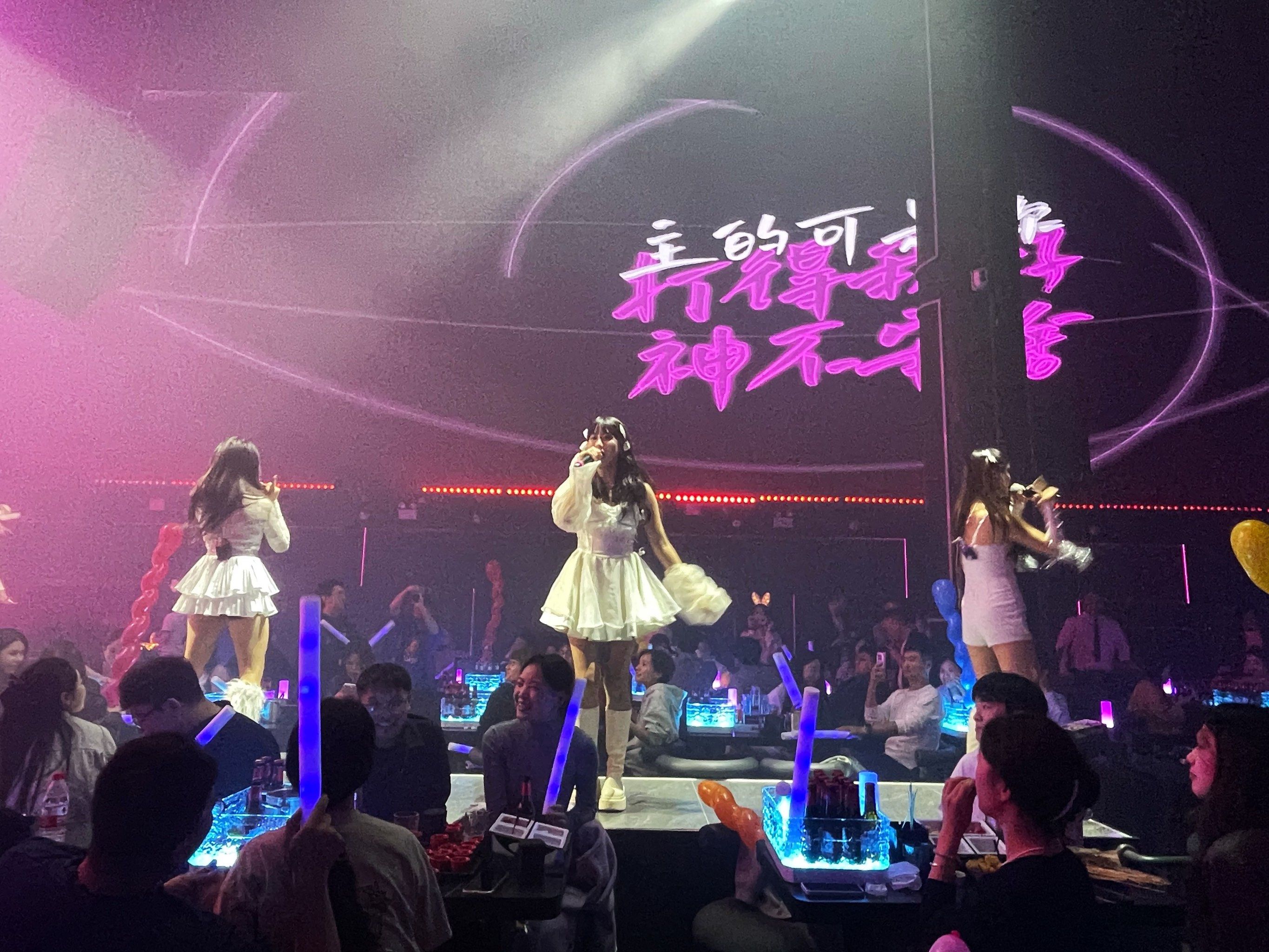 岳阳商务ktv专业高效商务ktv选择-岳阳楼区ktv预订